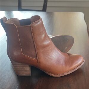 Madewell Regan Brown Leather Ankle Booties